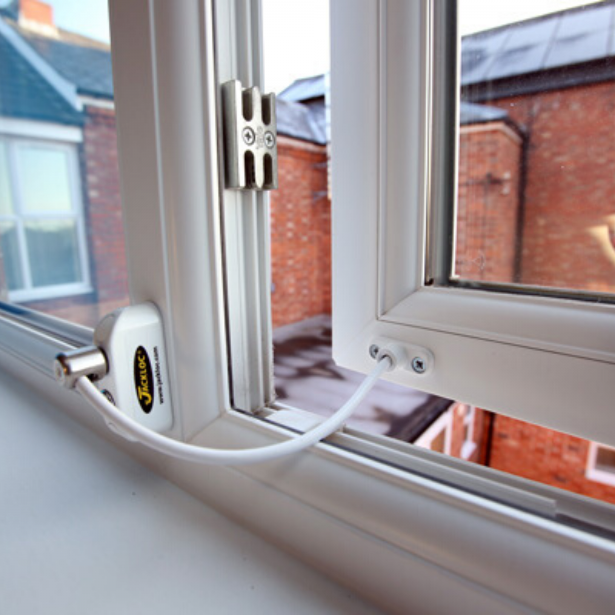 Open window with Jackloc restrictor fitted